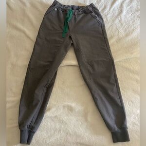 Mens XS charcoal Figs joggers.